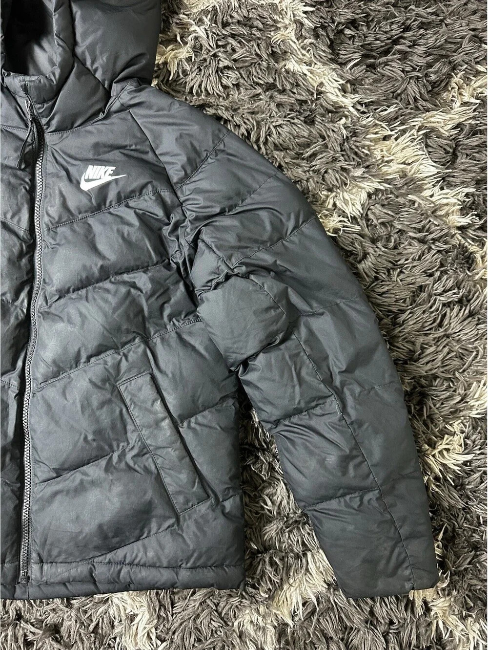 Nike Youth Kids Medium M Black Chevron Hooded Puffer Jacket Full Zip Winter Coat